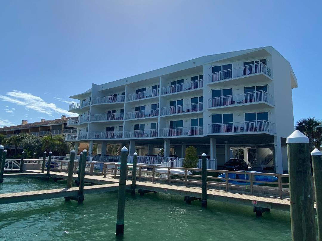 Oceana 202 West Villa St. Pete Beach Exterior photo